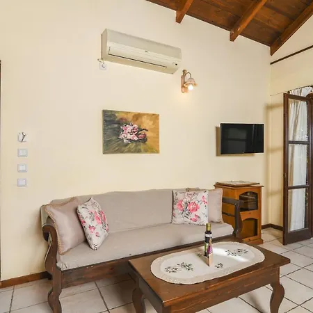 Gospodarstwo agroturystyczne Therianos Traditional *