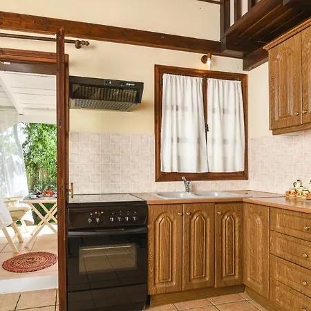 Therianos Traditional Farm stay *