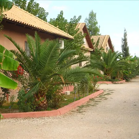 팜스테이 Therianos Traditional