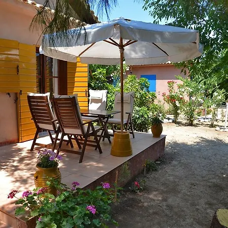 Therianos Traditional Farm stay