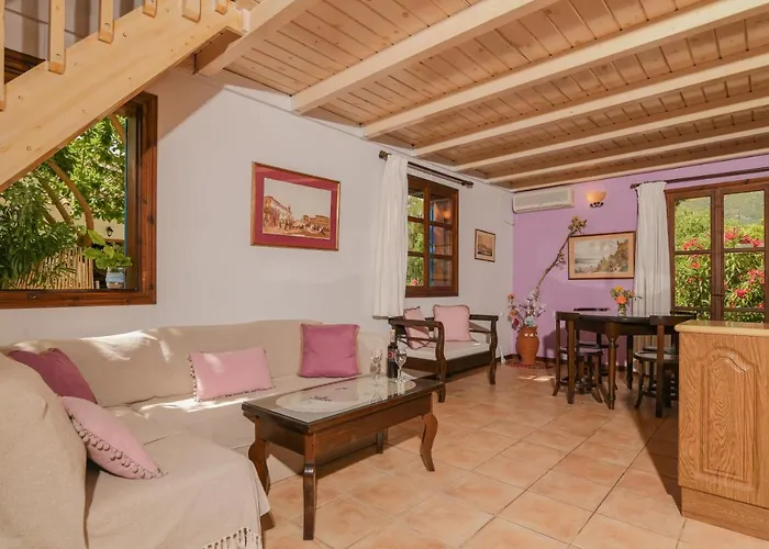 Therianos Traditional Lantgård Kallithea (Zakynthos)